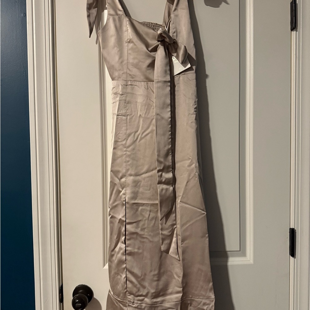 Show Me Your MuMu Claire Midi Dress NWT